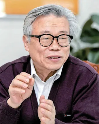 이동필