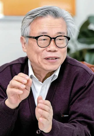 이동필